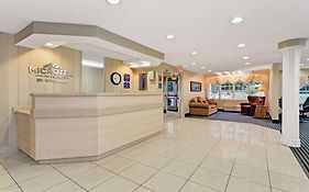 Microtel Inn & Suites By Wyndham Florence/Cincinnati Airpo